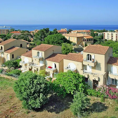 Lägenhet In Ile Rousse Near Sandy Beaches, Cleaning Included *