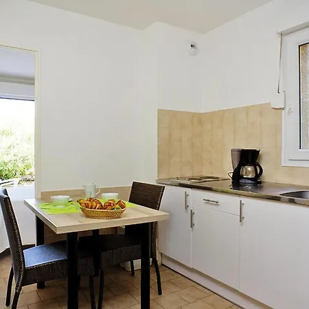 Appartamento In Ile Rousse Near Sandy Beaches, Cleaning Included